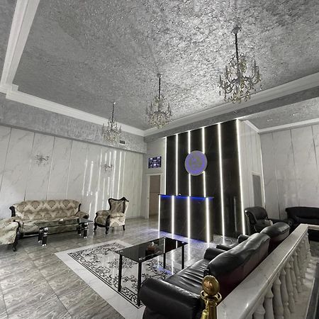 Midcity Hostel Erywań Zewnętrze zdjęcie