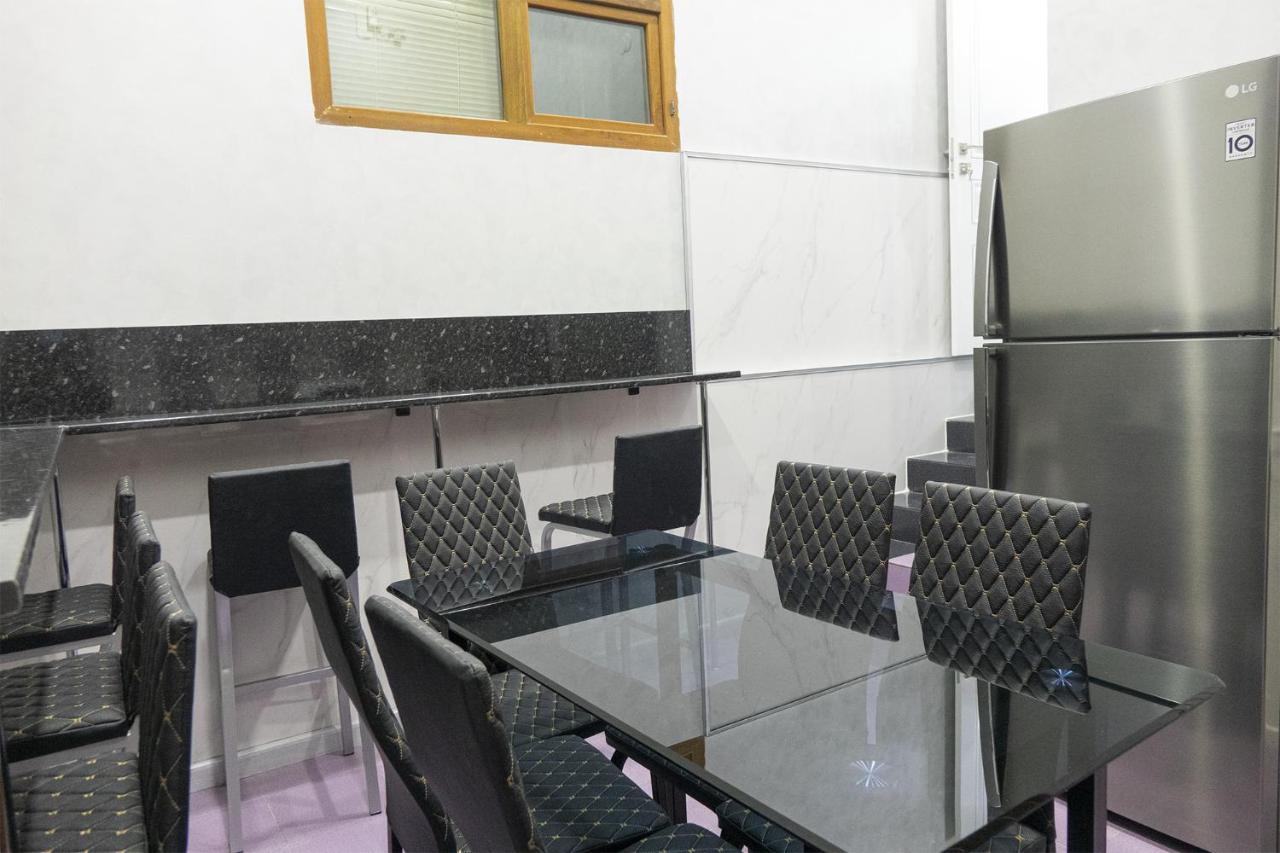 Midcity Hostel Erywań Zewnętrze zdjęcie